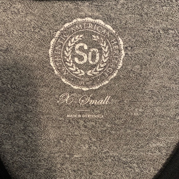 SO Cropped Gray Tee - Picture 2 of 3